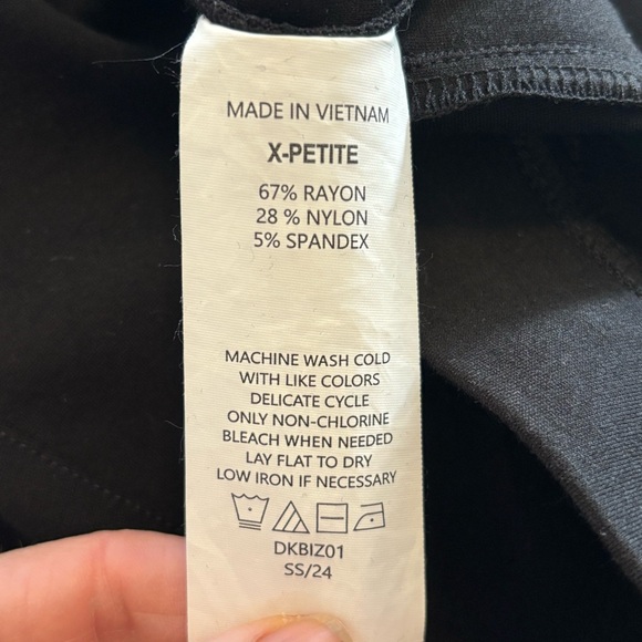 🎈 Quince Women’s Ultra-Stretch Ponte Bootcut Pant - size S - Picture 8 of 8